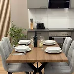 Atlas 2 Oberhausen, 2 Zimmer, Naehe Bahnhof, Westfield Centro
