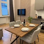 Apartmán Atlas 2 Oberhausen, 2 Zimmer, Naehe Bahnhof, Westfield Centro *