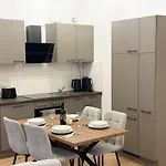 Atlas 2 Oberhausen, 2 Zimmer, Naehe Bahnhof, Westfield Centro Apartmán *