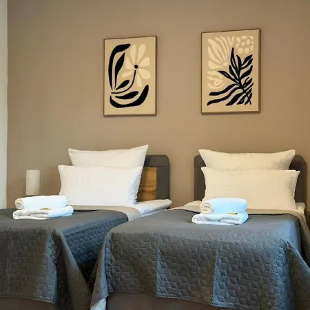 Apartmán Atlas 2 Oberhausen, 2 Zimmer, Naehe Bahnhof, Westfield Centro Oberhausen (North Rhine-Westphalia)