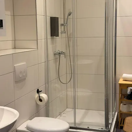 Atlas 2 Oberhausen, 2 Zimmer, Naehe Bahnhof, Westfield Centro *